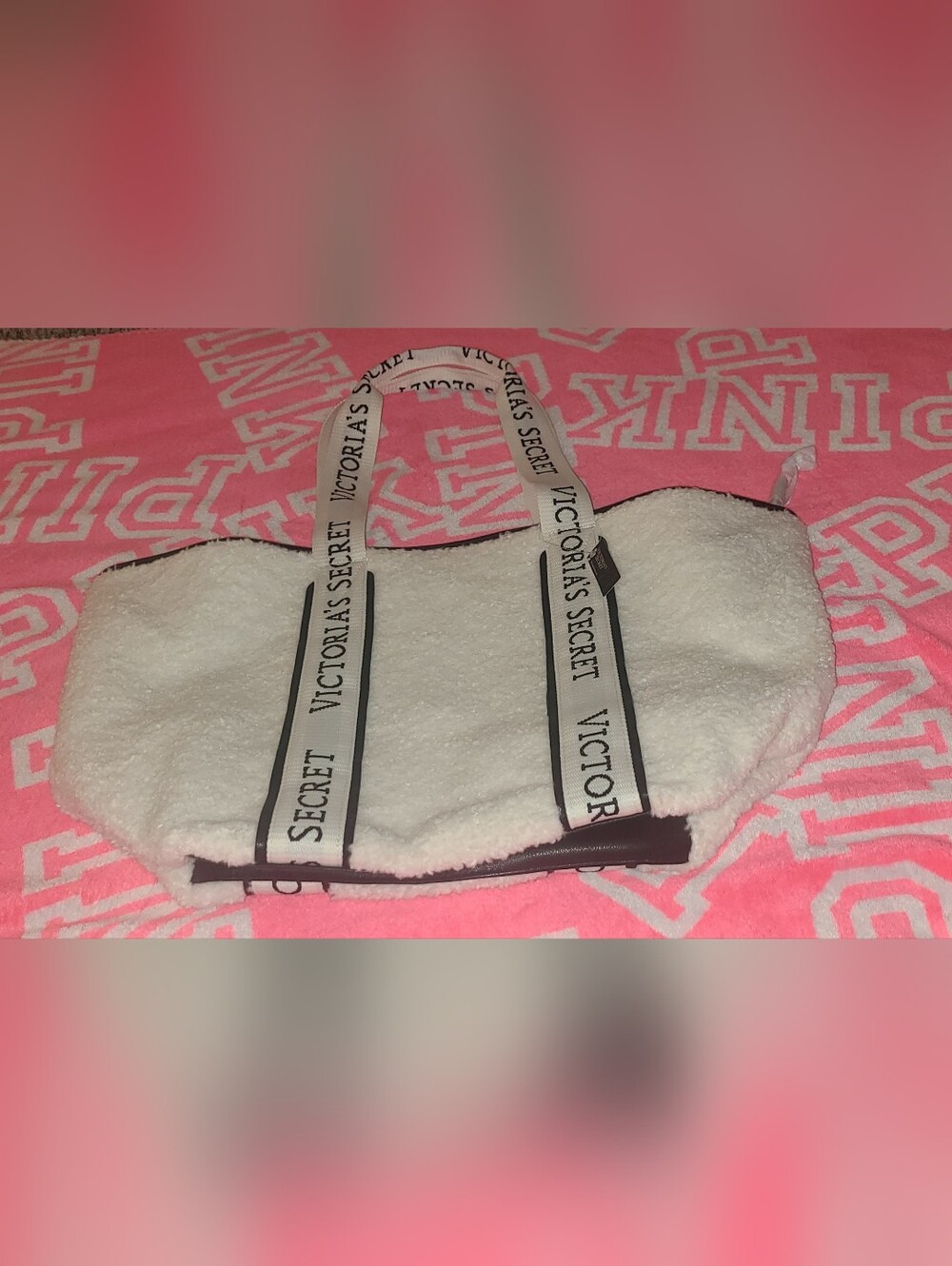 Victoria's Secret Cream Sherpa Tote NWT - Picture 6 of 6